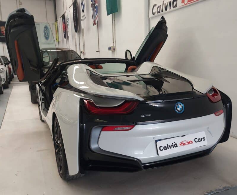 BMW i8 Electric Plug In Hybrid PHEV (333.c.v) Automatic Roadster