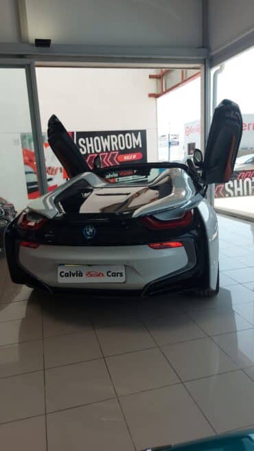 BMW i8 Electric Plug In Hybrid PHEV (333.c.v) Automatic Roadster