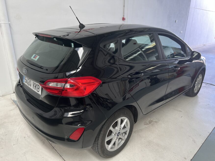 Ford Fiesta 1.1 Trend 5Türig (63cv) APPLE PLAY