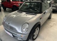 Mini Cooper Cabrio 1.6i Automatik (116c.v) 2 Türen