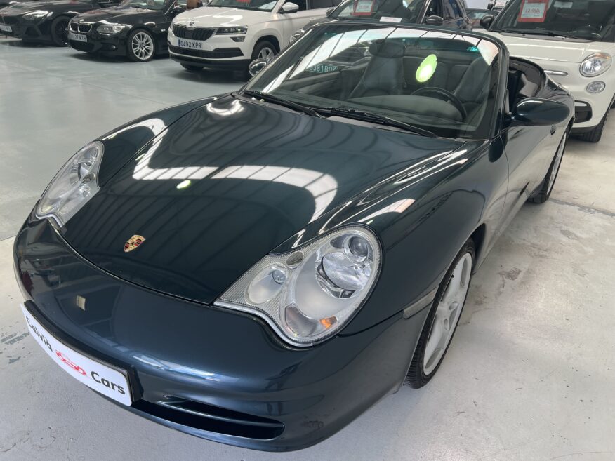 Porsche 911 C4 3.6 (320c.v) Cabrio Manuel