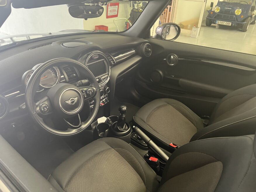 Mini Cooper Convertible 1.5i Manuel (136c.v) 2 Puertas