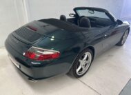 Porsche 911 C4 3.6 (320c.v) Cabrio Manuel