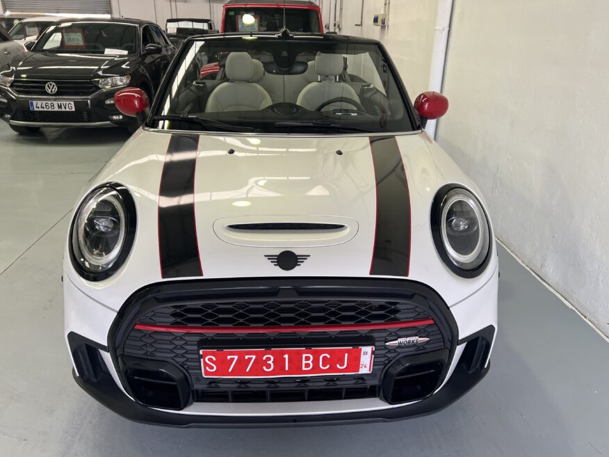 Mini Cooper S Cabrio JCW 2.0 (231c.v) Automatik