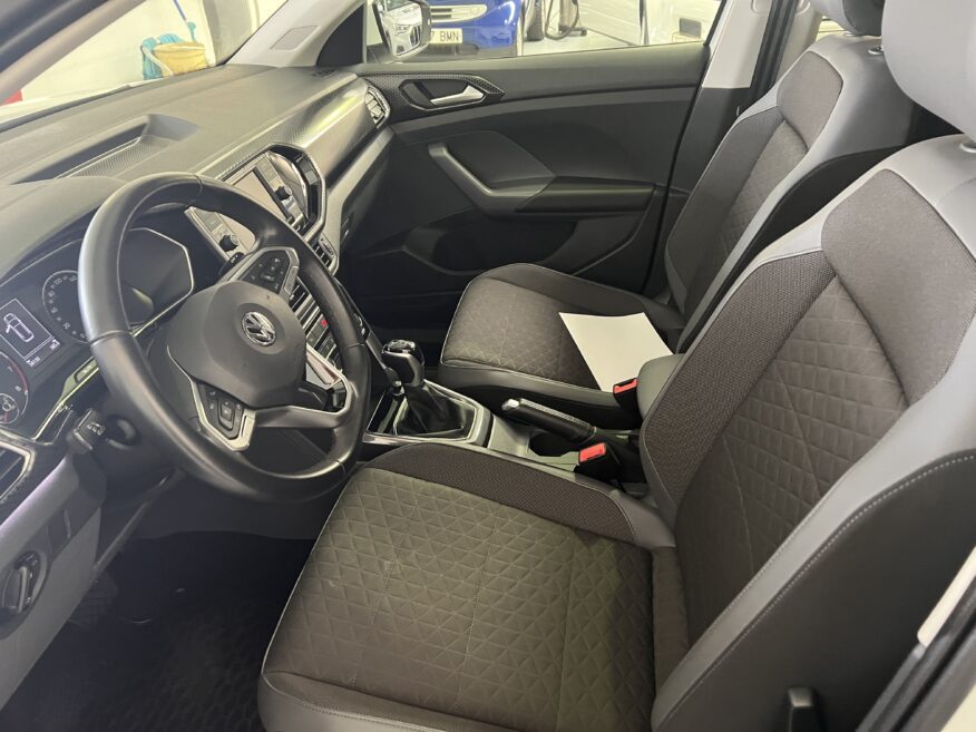 Volkswagen T-Cross 1.5TSI (150c.v) Automatik