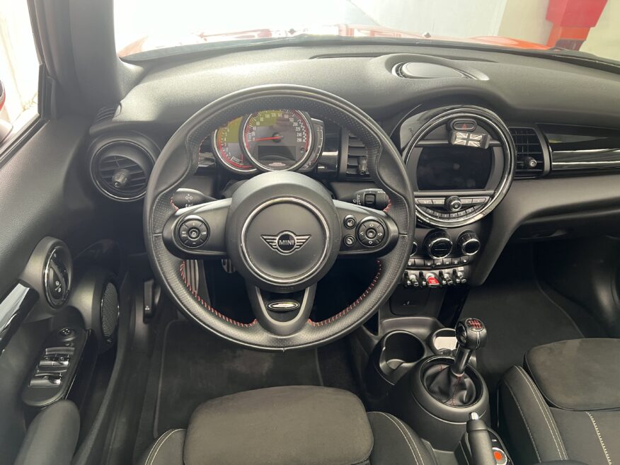 Mini Cooper S Cabrio JCW 2.0 (231c.v) Schaltgetriebe