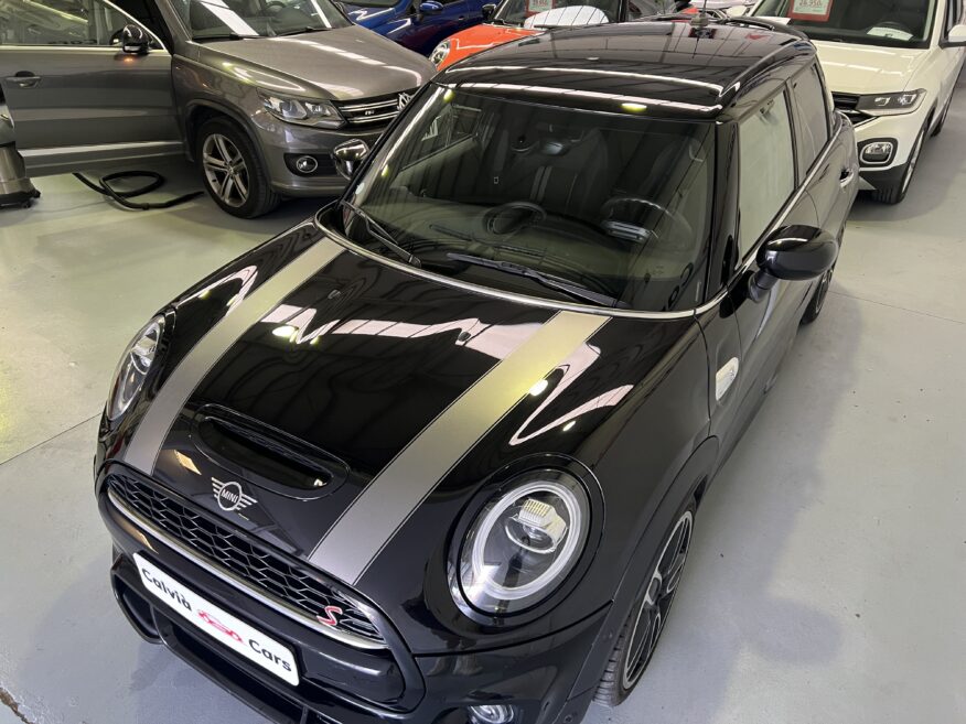 Mini Cooper S 5-Türer JCW 2.0 (178c.v) Automatik