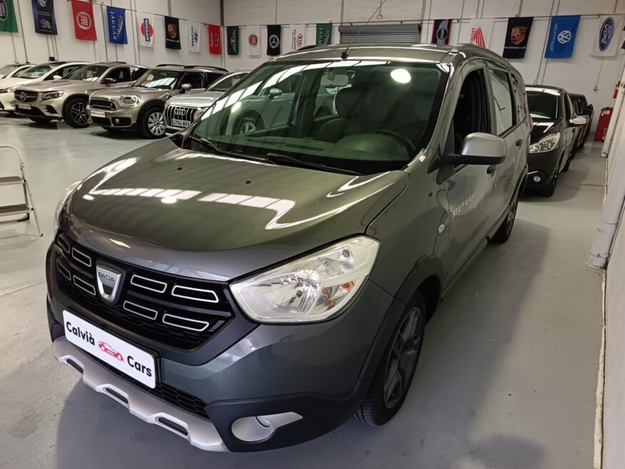 DACIA LODGY 1.5L MANUELLER SCHALTER 7 PLÄTZE