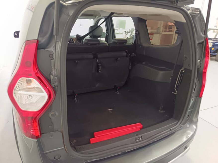 DACIA LODGY GREY