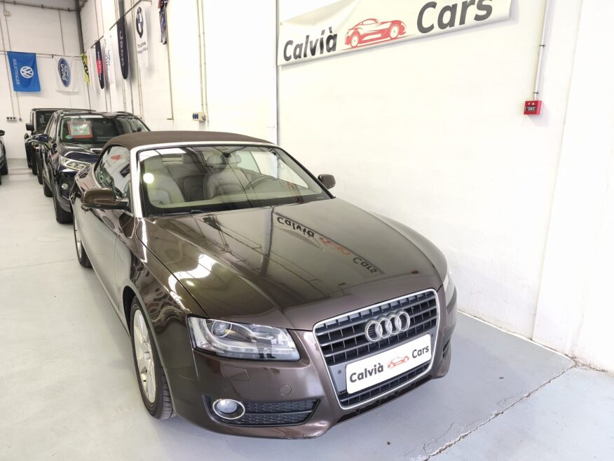 AUDI A5 2.0 TDI CABRIO MANUELL