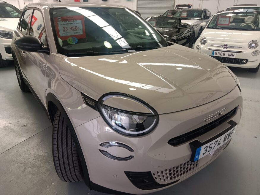 FIAT 600 1.2 MHEV DDCT 74kW AUTOMATIC