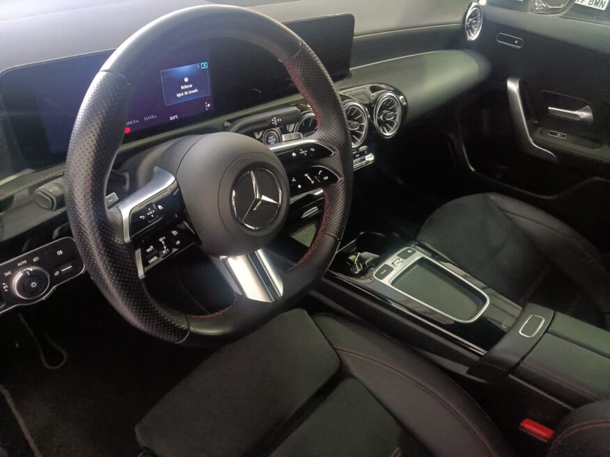 MERCEDES-BENZ A Class 200d Progressive Line Advanced 8G-DCT Automatic
