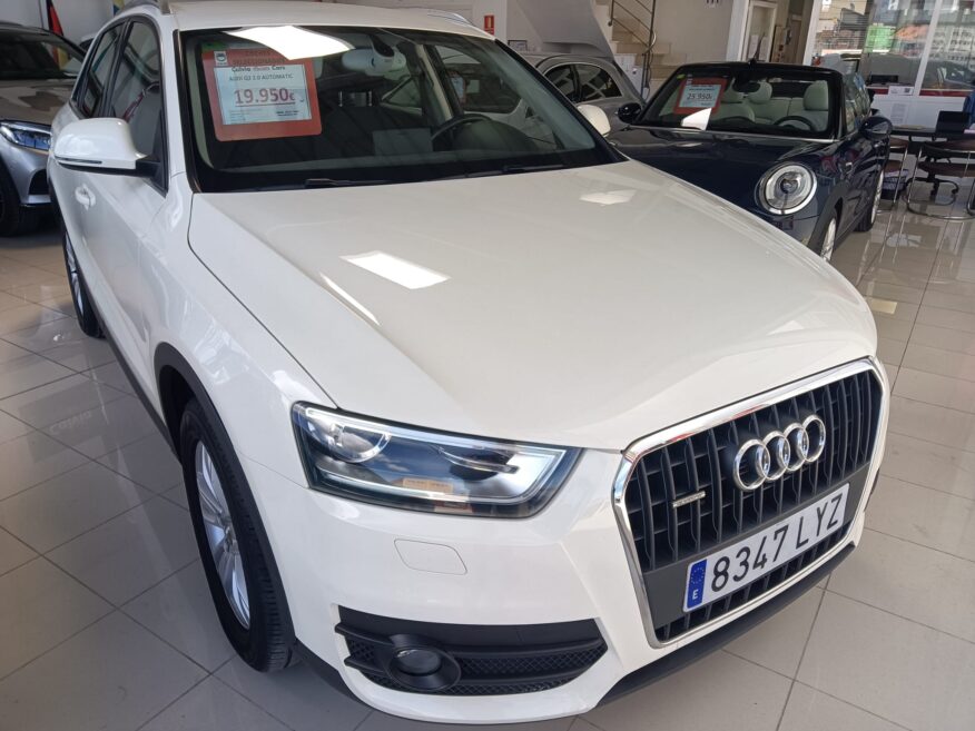 AUDI Q3 2.0 TFSI Advance quattro S-Tronic 211