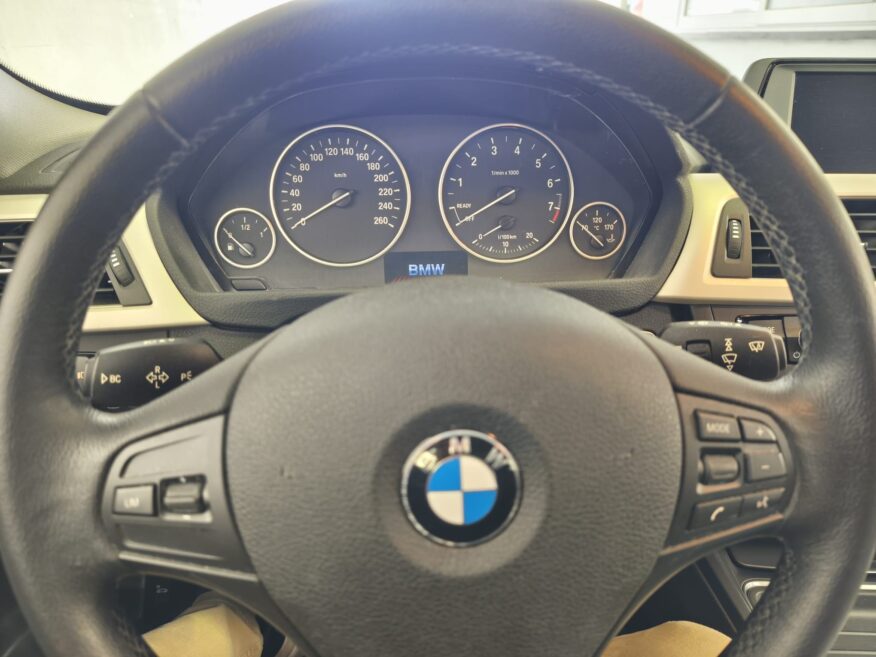 BMW 316i TOURING AUTOMATIC