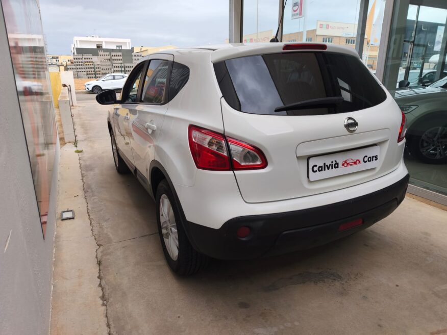 NISSAN QASHQAI 1.6 MANUAL