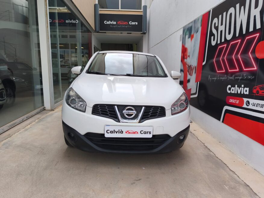 NISSAN QASHQAI 1.6 MANUAL