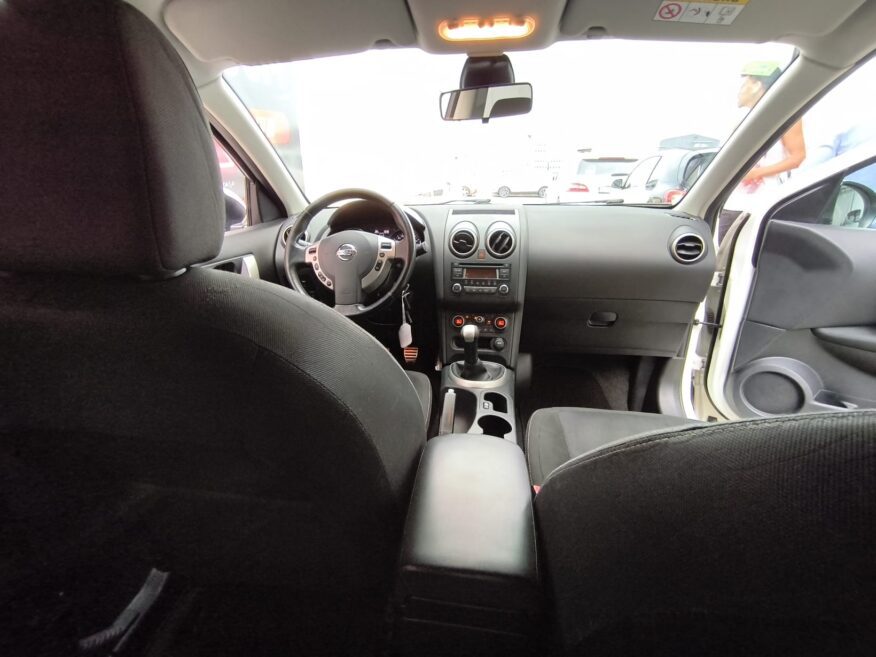 NISSAN QASHQAI 1.6 MANUAL