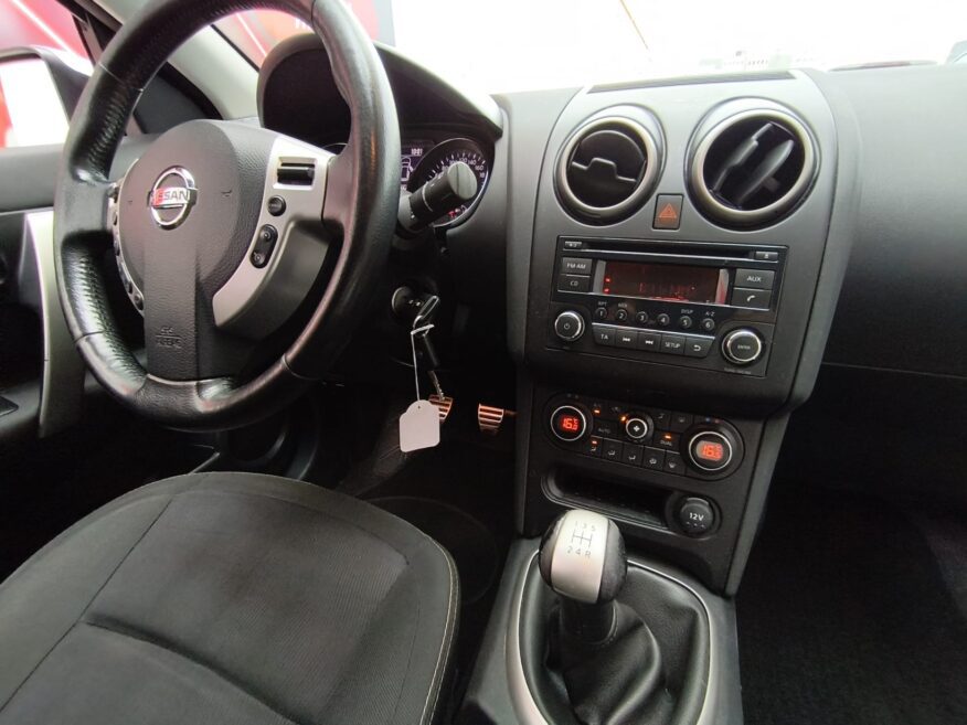 NISSAN QASHQAI 1.6 MANUAL