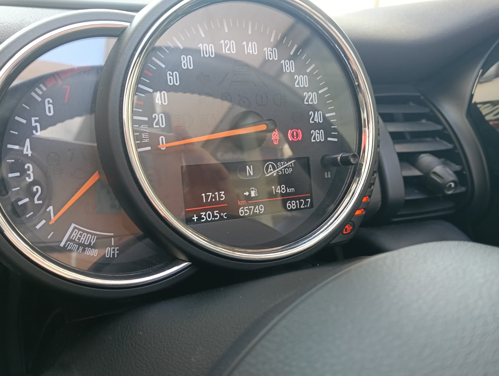 MINI COOPER CABRIO 1.5 MANUAL
