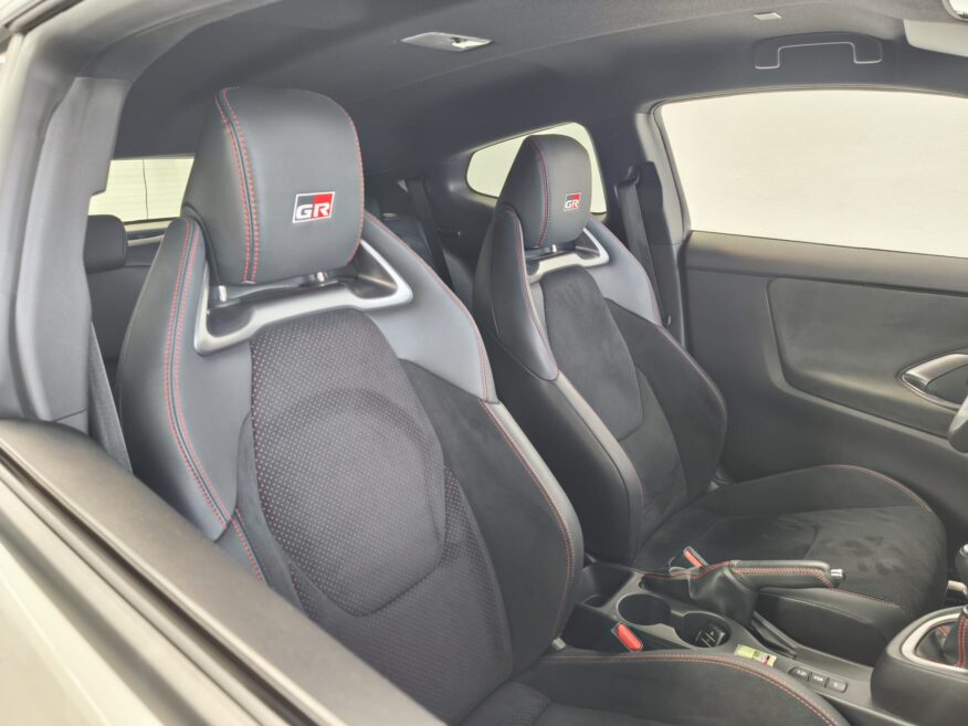 TOYOTA YARIS GR RZ Circuit Pack -Manual