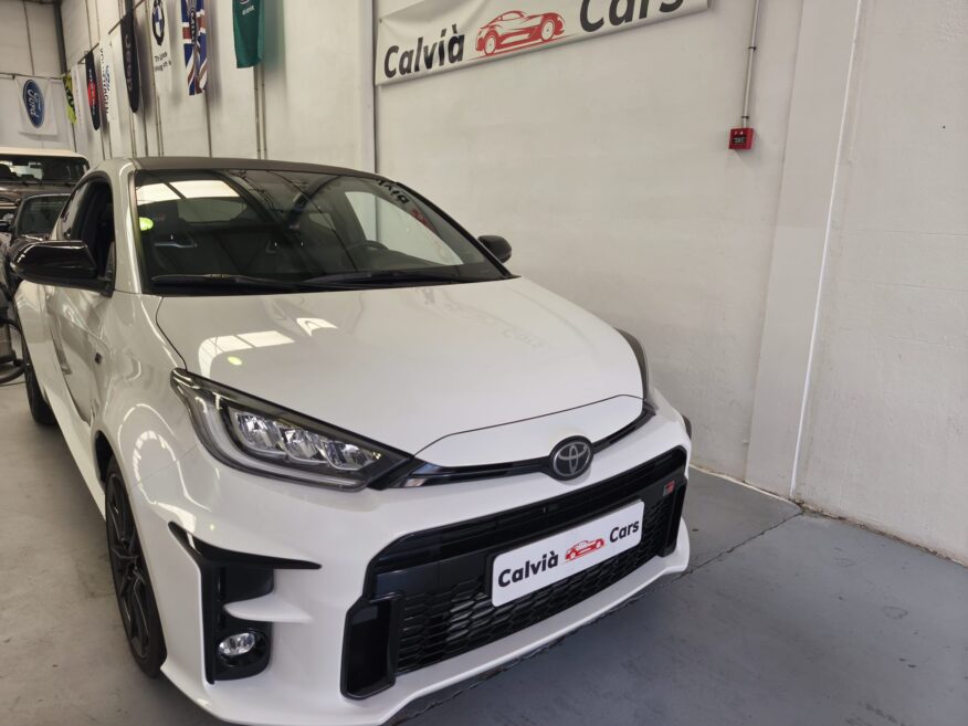 TOYOTA YARIS GR RZ Circuit Pack -Manual