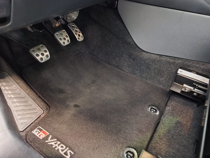 TOYOTA YARIS GR RZ Circuit Pack -Manual