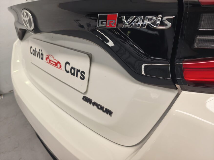 TOYOTA YARIS GR RZ Circuit Pack -Manual